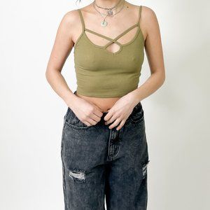 MUDD KAIKI GREEN CROP TOP